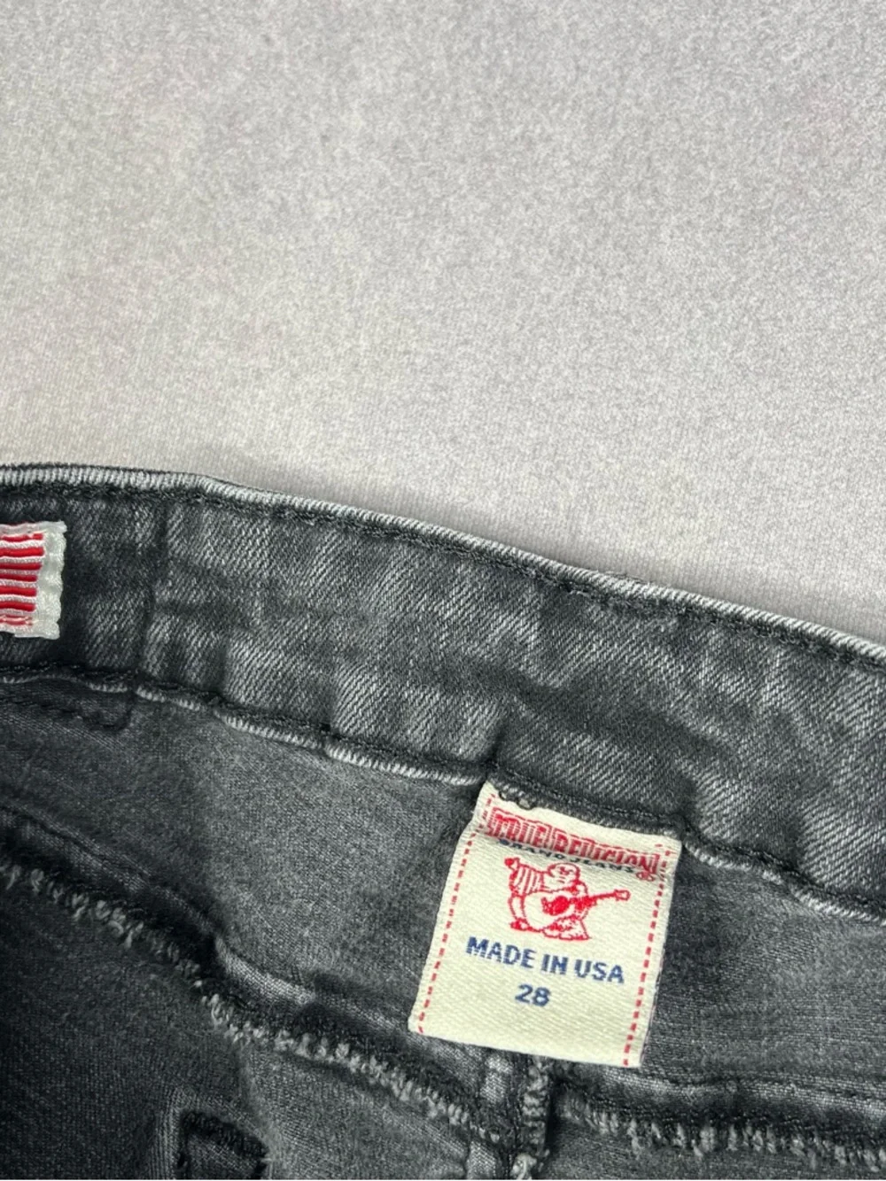 Classic Women's Black Washed Straight Jeans - Picture 4 of 4